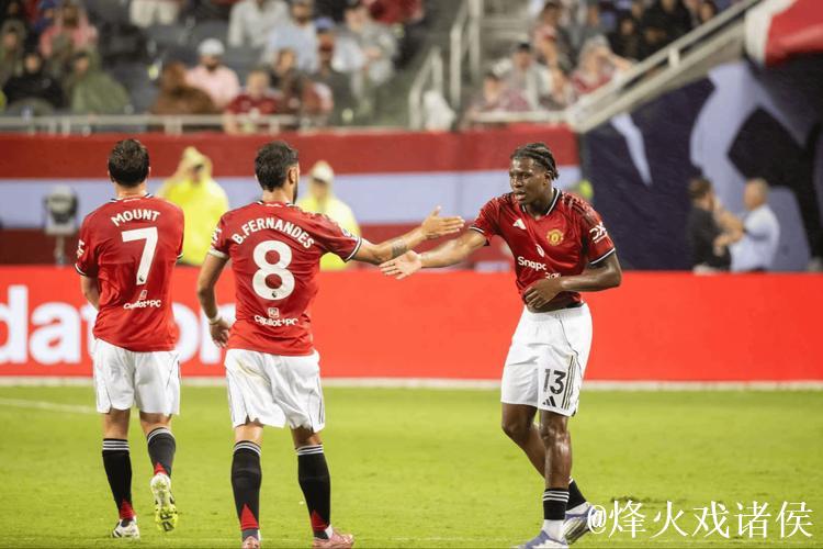 曼联跟队:摩洛哥足协不会同意马兹拉维出战伯恩茅斯 曼联跟队:摩洛哥足协不会同意马兹拉维出战伯恩茅斯